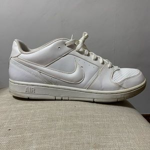 Nike Air Prestige II - Size 13